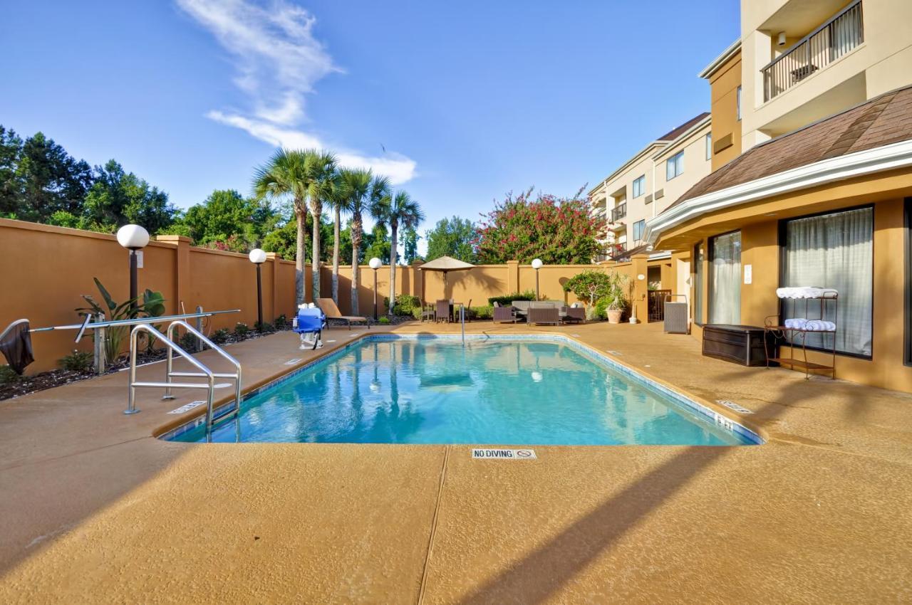 Courtyard By Marriott Jacksonville Airport/ Northeast Eksteriør billede