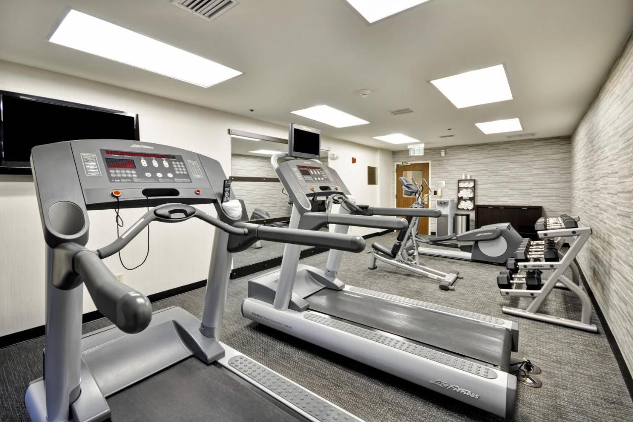 Courtyard By Marriott Jacksonville Airport/ Northeast Eksteriør billede