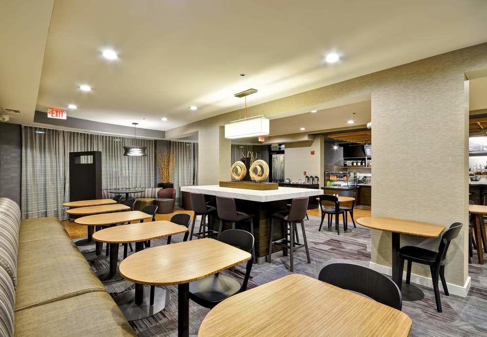 Courtyard By Marriott Jacksonville Airport/ Northeast Eksteriør billede