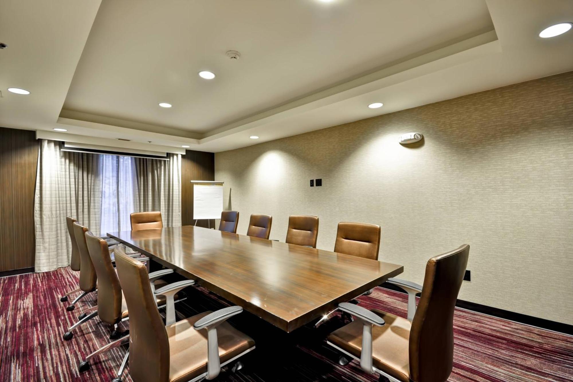 Courtyard By Marriott Jacksonville Airport/ Northeast Eksteriør billede