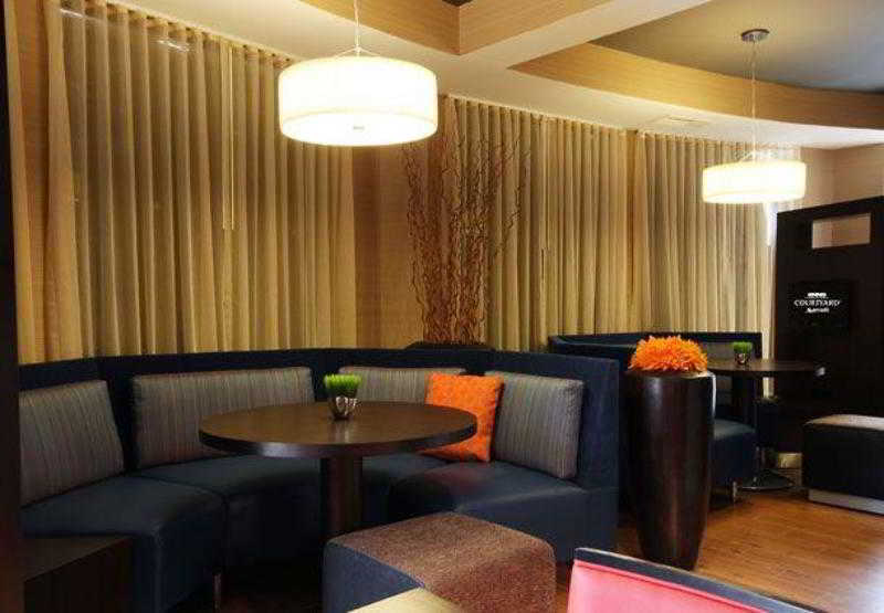 Courtyard By Marriott Jacksonville Airport/ Northeast Eksteriør billede