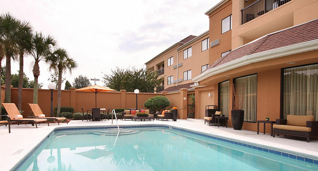 Courtyard By Marriott Jacksonville Airport/ Northeast Eksteriør billede